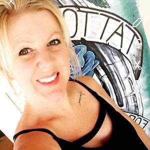 Meet your Posher, Cia